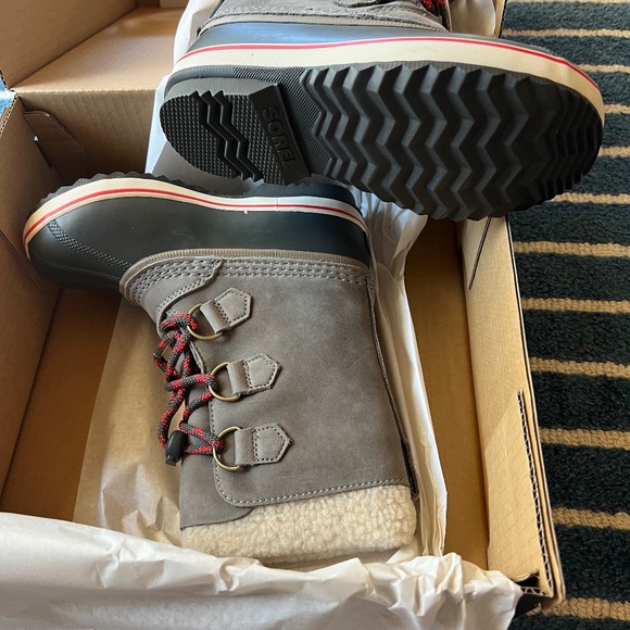 Sorel Yoot Pac™ TP Waterproof Winter Boots – Youth Size 1 NIB - Picture 2 of 4